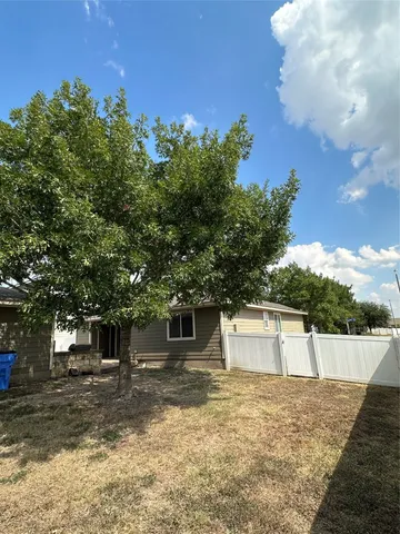 $1,800 | 1 Mammoth Cave Boulevard, Unit 1, Pflugerville, TX 78660