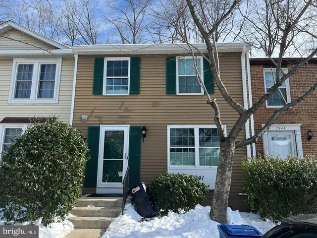 $700,000 | 7941 Tyson Oaks Circle, Vienna, VA 22182