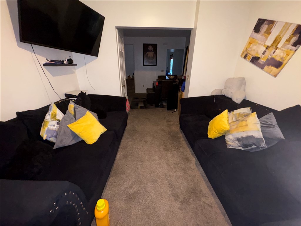 66 Grand Avenue Rochester, NY 14609 - Photo 24 of 33