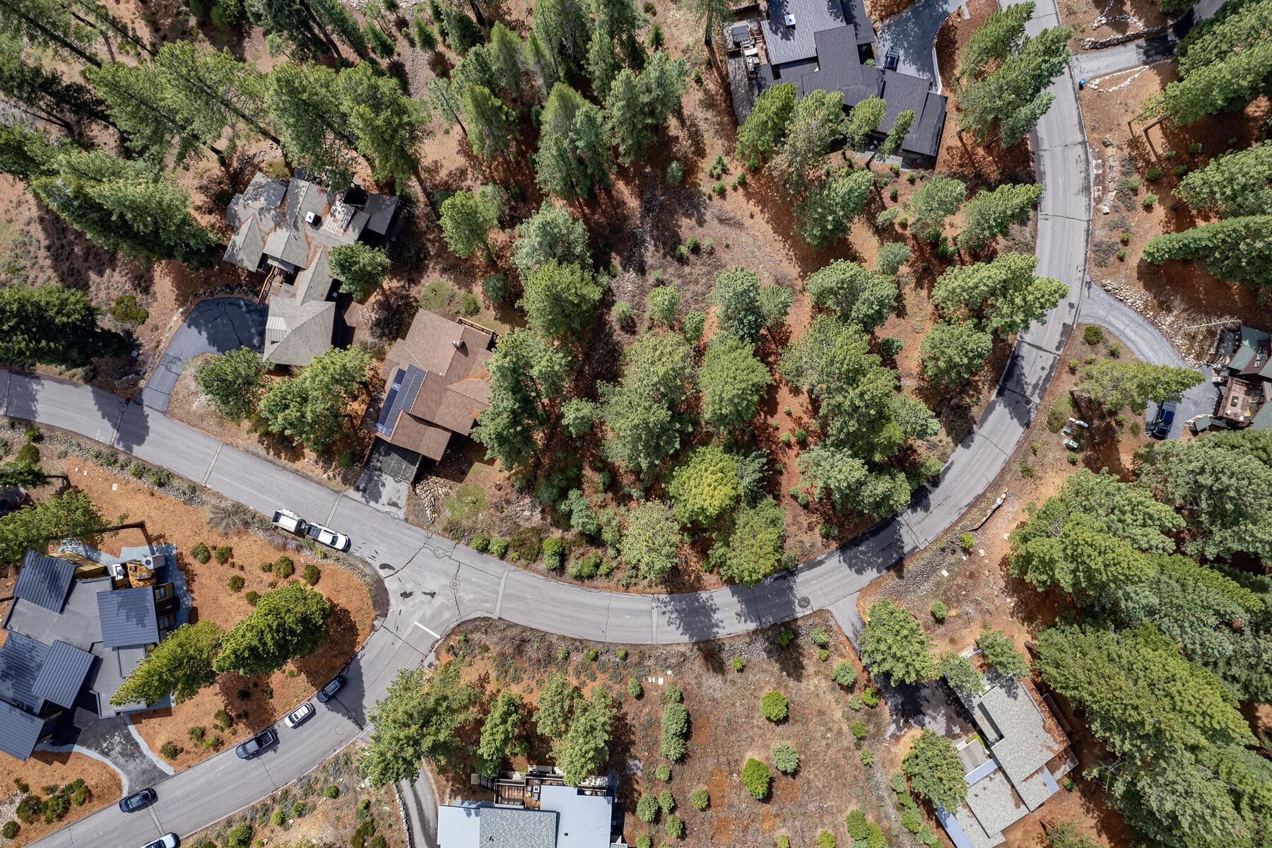 11301 China Camp Road Truckee, CA 96161 - Photo 9 of 23