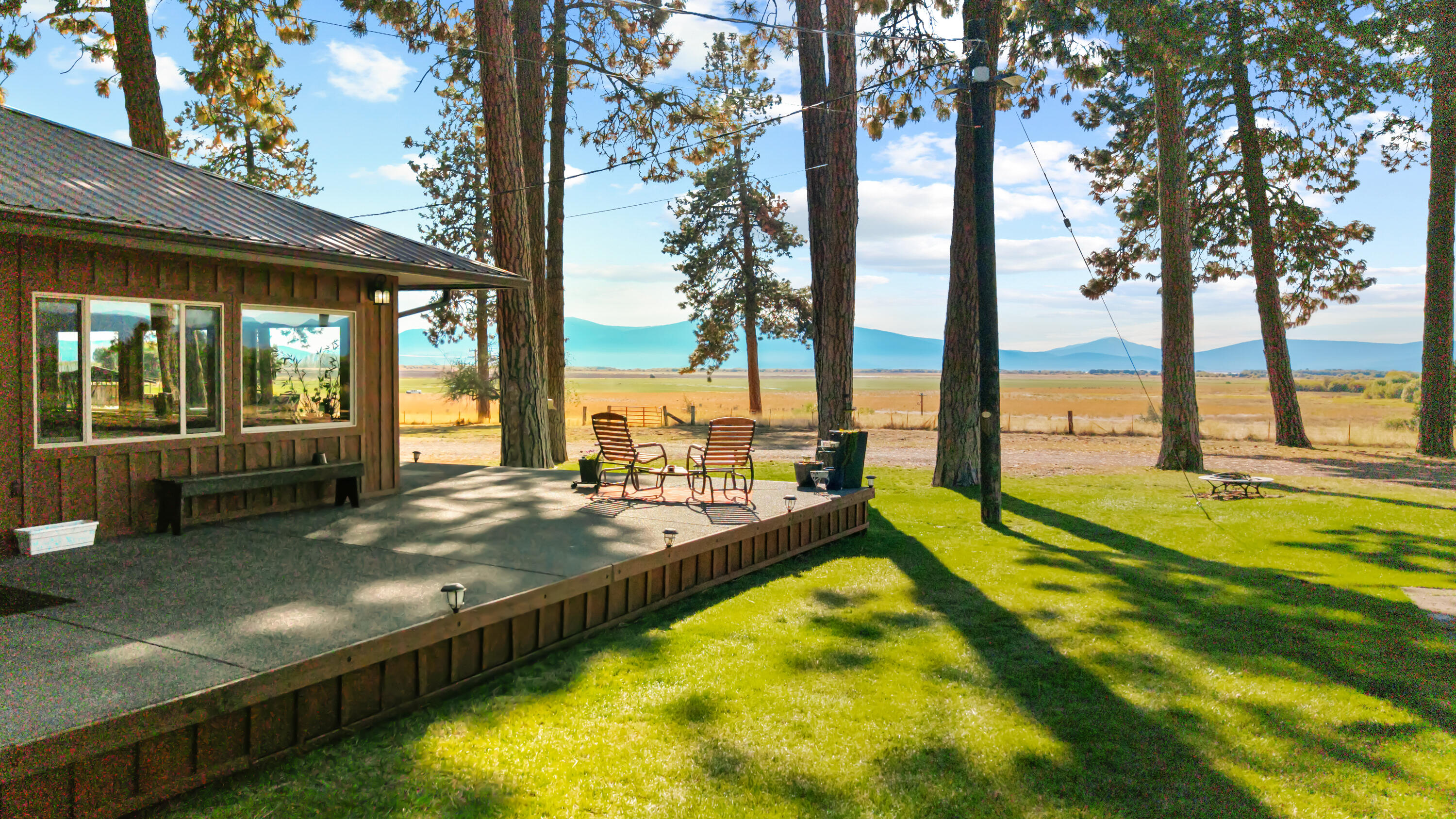32486 Modoc Point Road Chiloquin, OR 97624 - Photo 53 of 135 32490 Modoc Point Rd-053