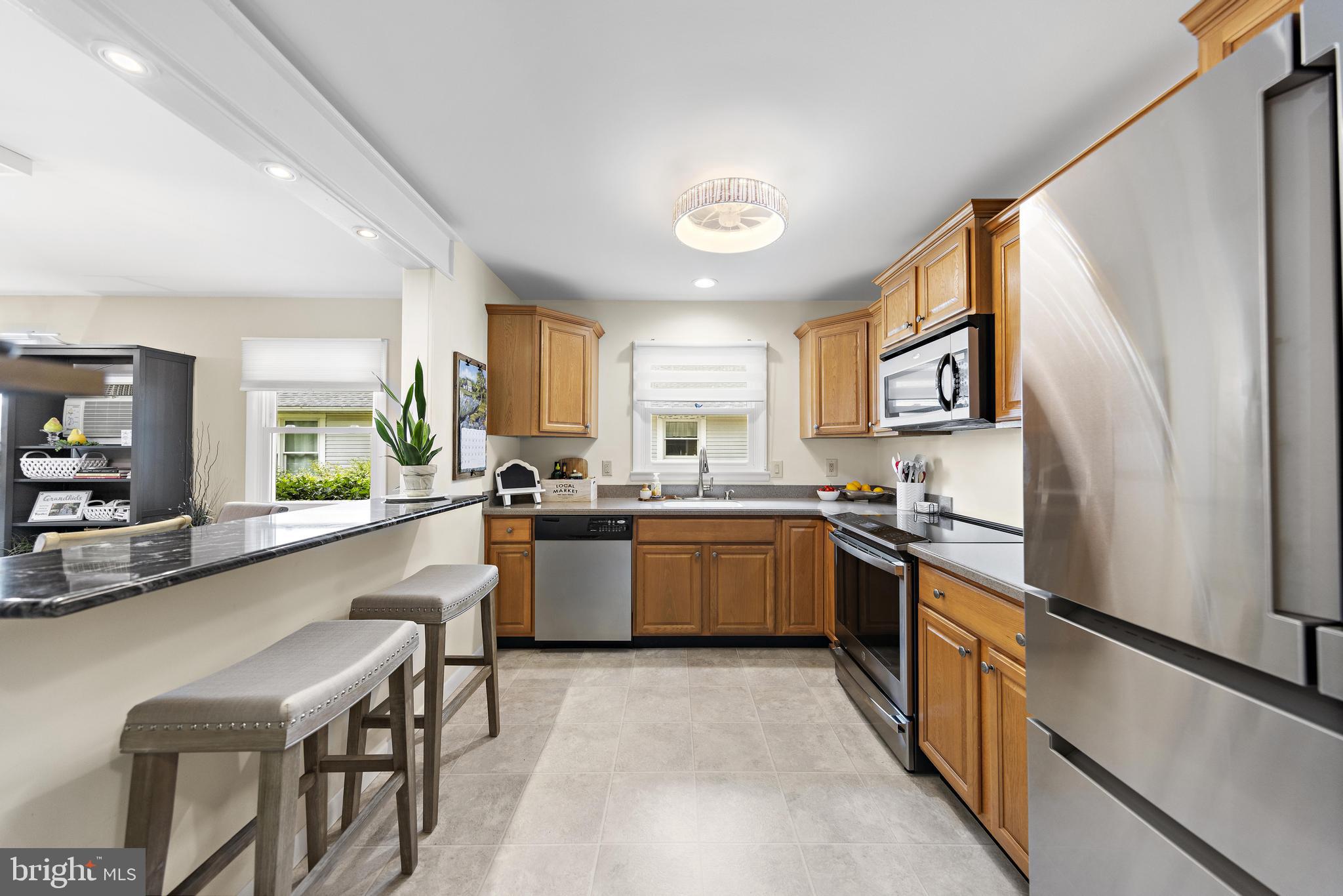12 A Walnut Road Manahawkin, NJ 08050 - Photo 10 of 25 Kitchen with upgraded appliances