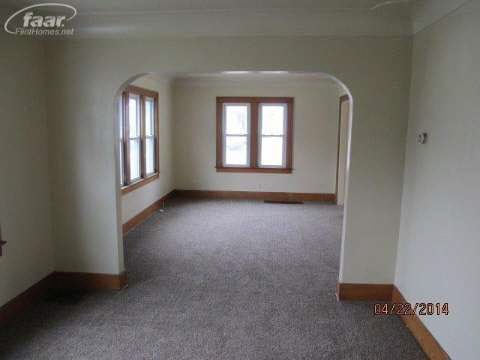 2009 Raskob Street Flint, MI 48504 - Photo 6 of 17 20398429-5.JPG