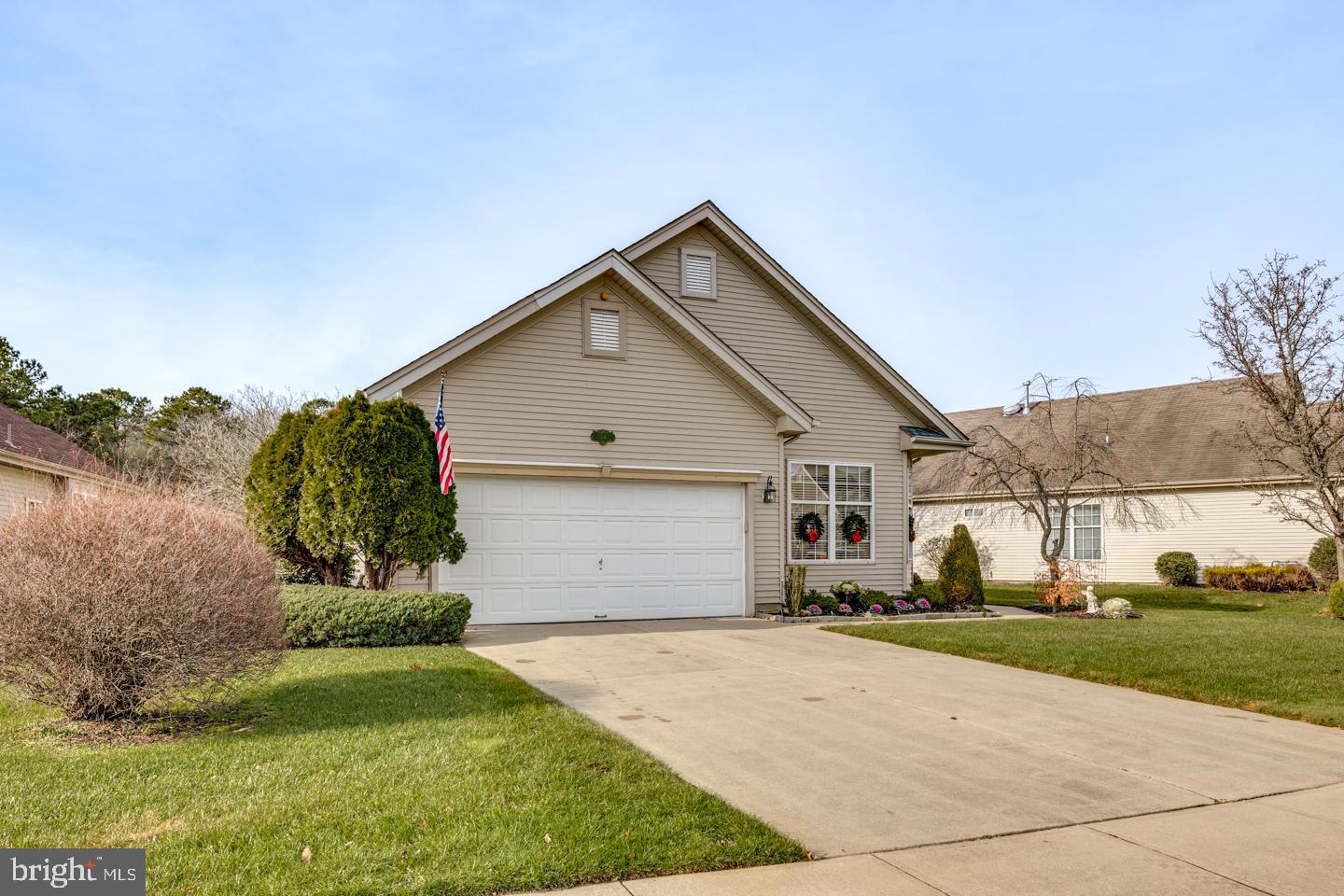 56 Mayfair Road Southampton, NJ 08088 - Photo 2 of 35