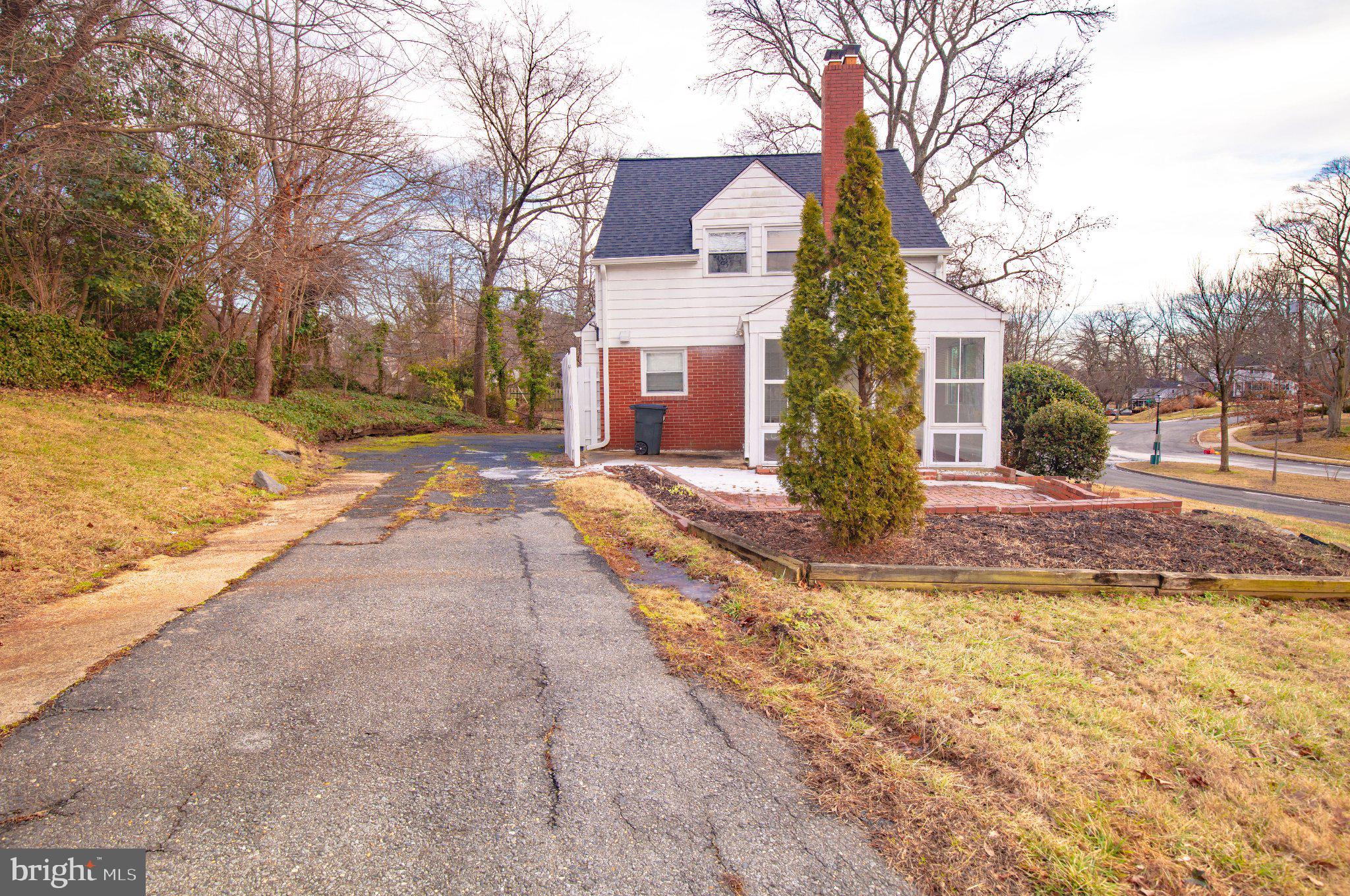 5810 Greenleaf Road Cheverly, MD 20785 - Photo 3 of 29 Charming home with inviting curb appeal.