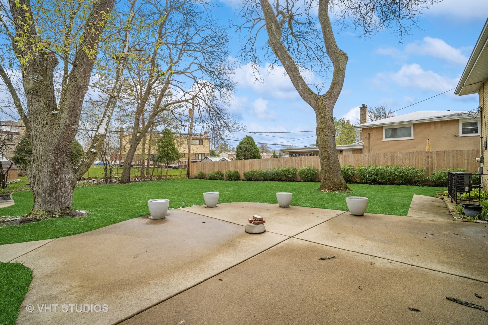 207 Michael Manor Glenview, IL 60025 - Photo 15 of 20 a view of a park with large trees