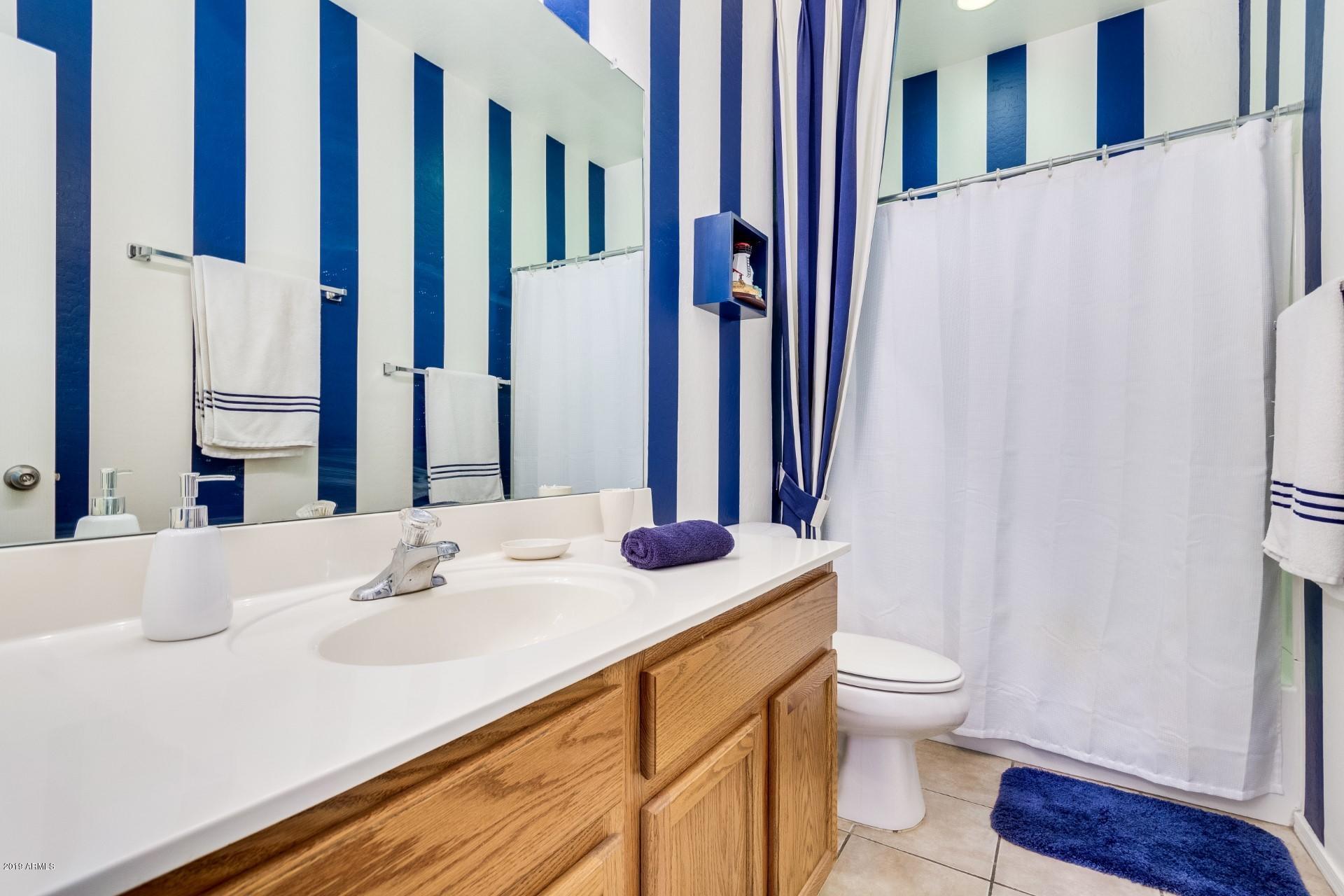 6826 West Darrel Road Laveen, AZ 85339 - Photo 17 of 31 darrel second bath
