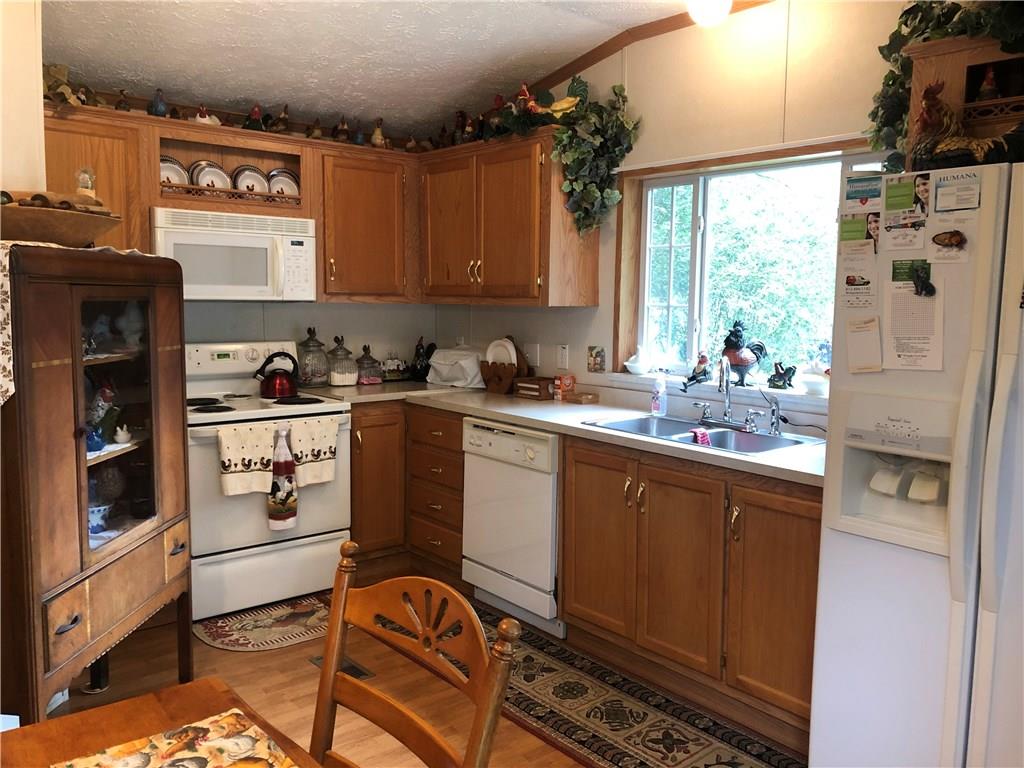 58 Lazy River Road Cloverdale, IN 46120 - Photo 4 of 12 Gallery Image 4