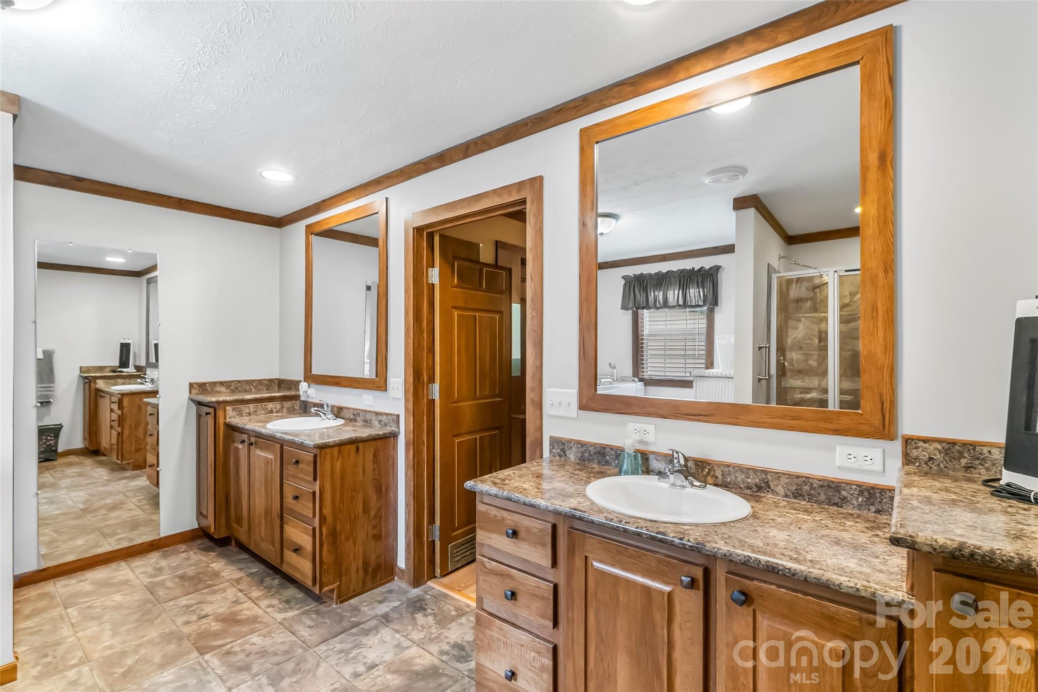 719 Smyre Road Flat Rock, NC 28731 - Photo 14 of 37