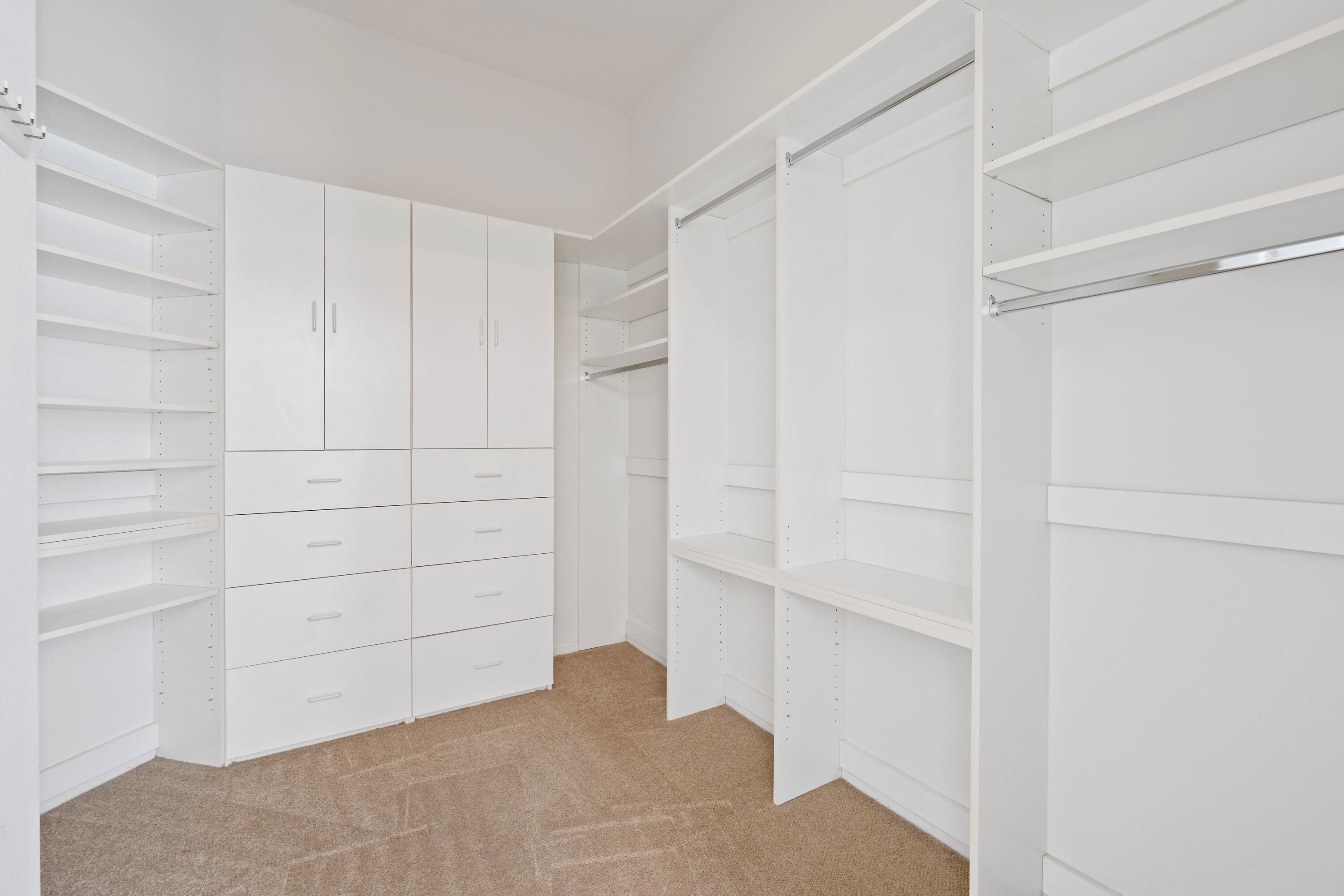 78513 Sunrise Mountain View Palm Desert, CA 92211 - Photo 31 of 45 a view of closet