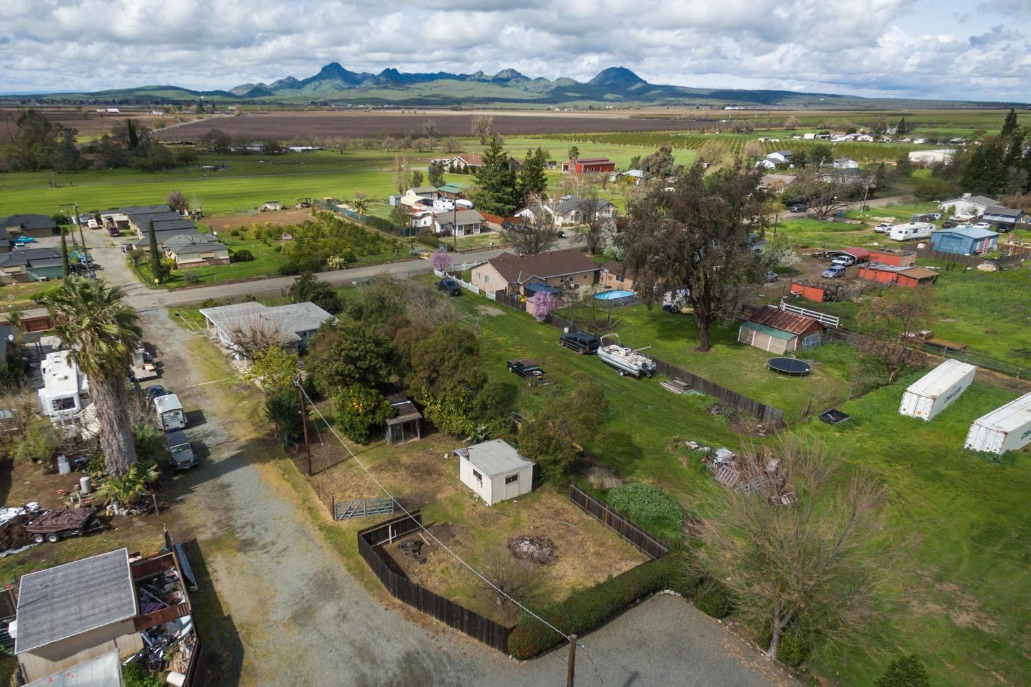2065 Howlett Avenue Yuba City, CA 95993 - Photo 24 of 52 a view of a city