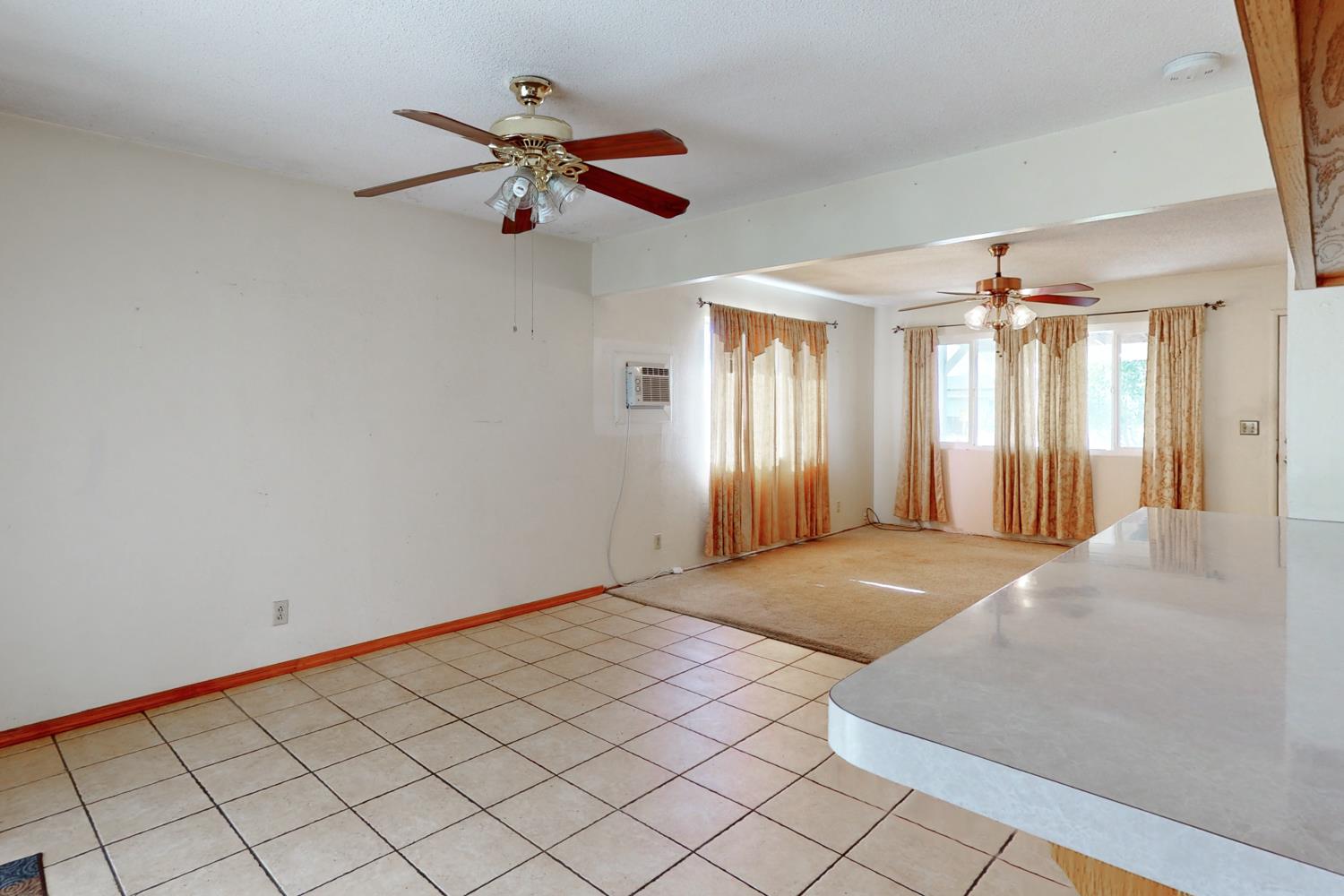2065 Howlett Avenue Yuba City, CA 95993 - Photo 32 of 52 a view of an empty room with a window