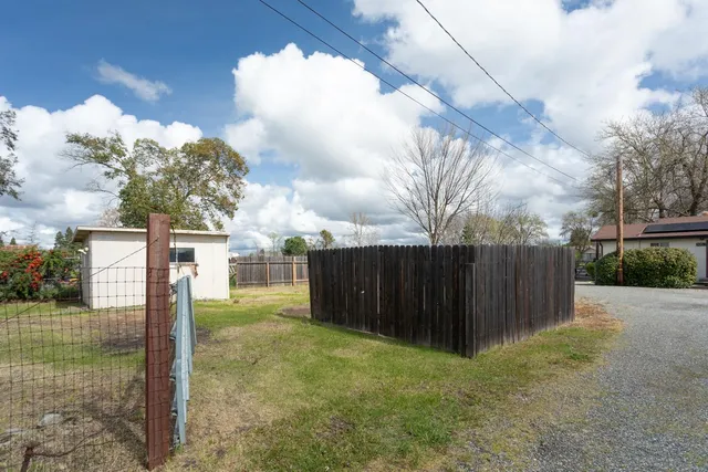 $375,000 | 2065 Howlett Avenue, Yuba City, CA 95993