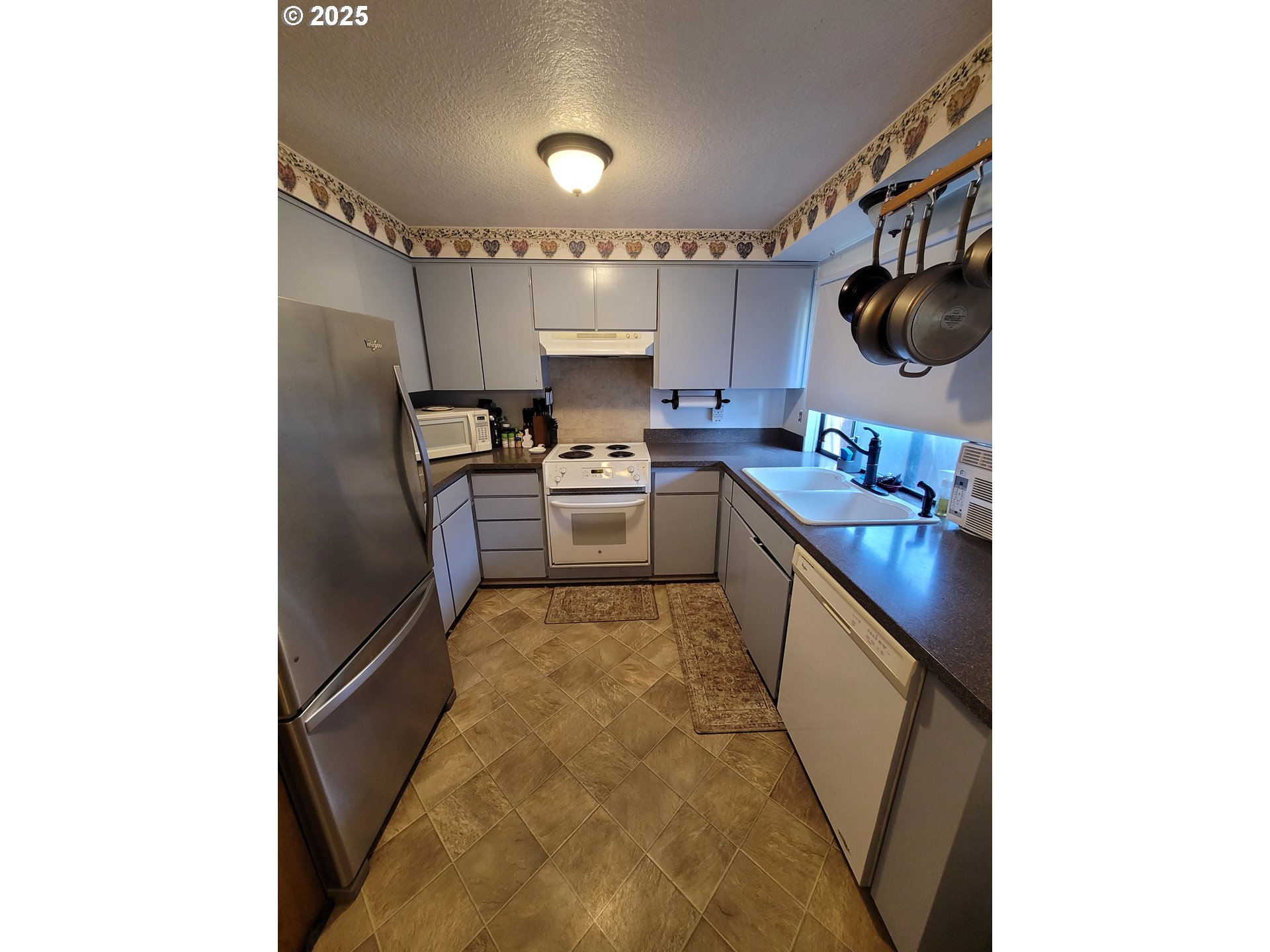 647 South 44th Street Springfield, OR 97478 - Photo 15 of 30 Gallery Image 15