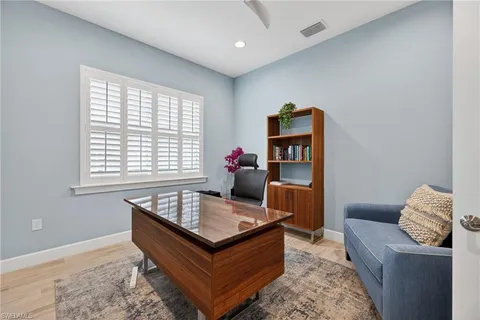$2,095,000 | 6007 Barthelemy Avenue, Naples, FL 34113