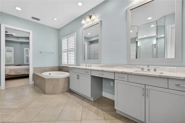 $2,095,000 | 6007 Barthelemy Avenue, Naples, FL 34113