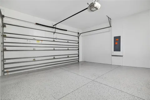 $2,095,000 | 6007 Barthelemy Avenue, Naples, FL 34113