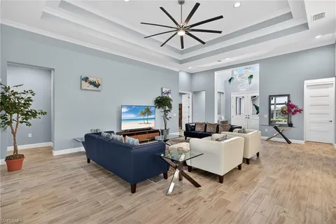 $2,095,000 | 6007 Barthelemy Avenue, Naples, FL 34113