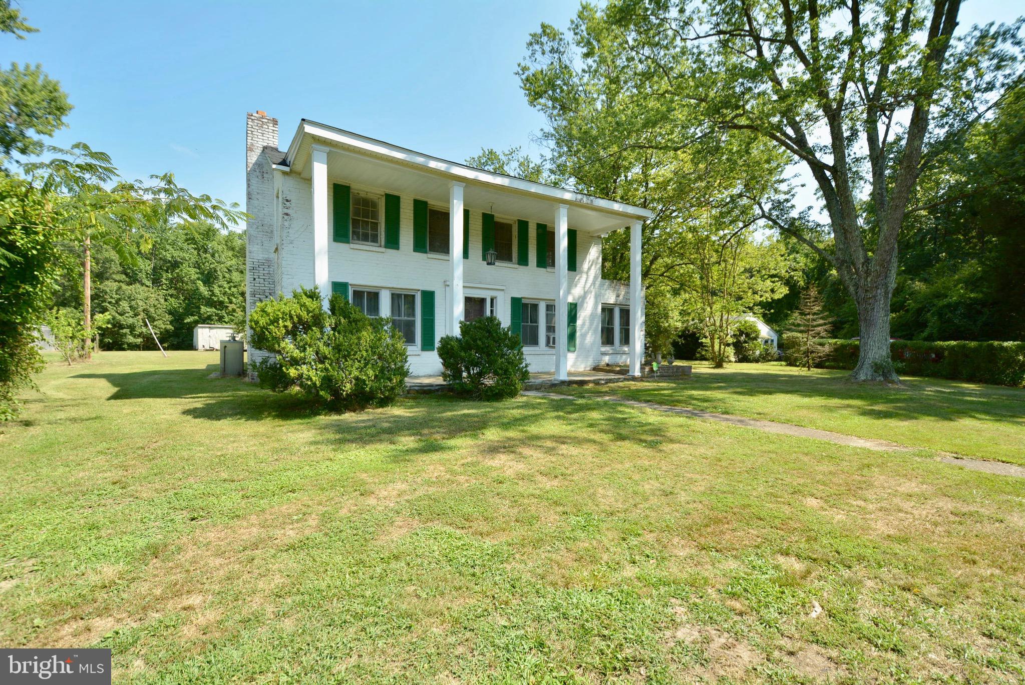 9909 Old Colchester Road Lorton, VA 22079 - Photo 2 of 39 Gallery Image 2