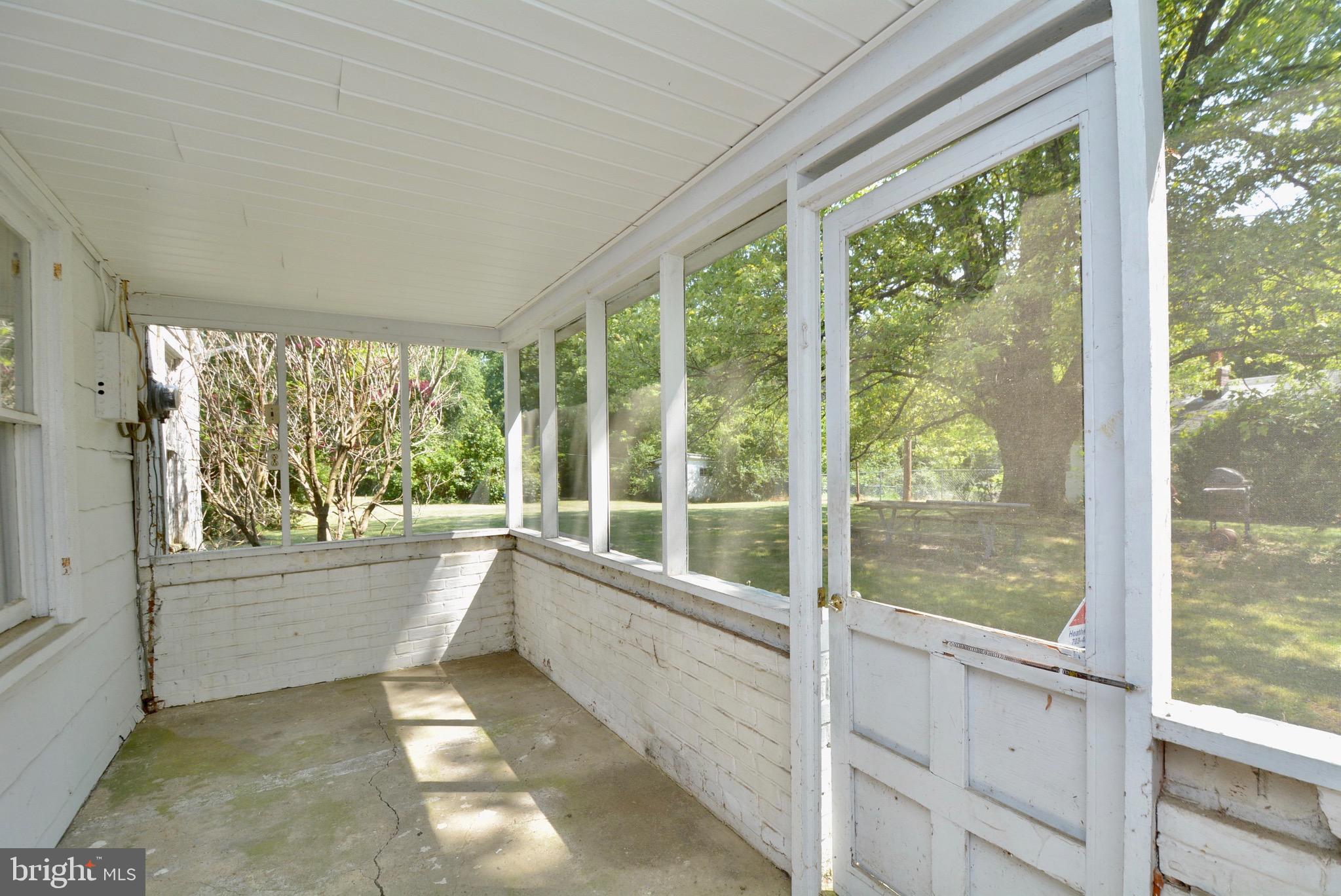 9909 Old Colchester Road Lorton, VA 22079 - Photo 20 of 39 Gallery Image 20