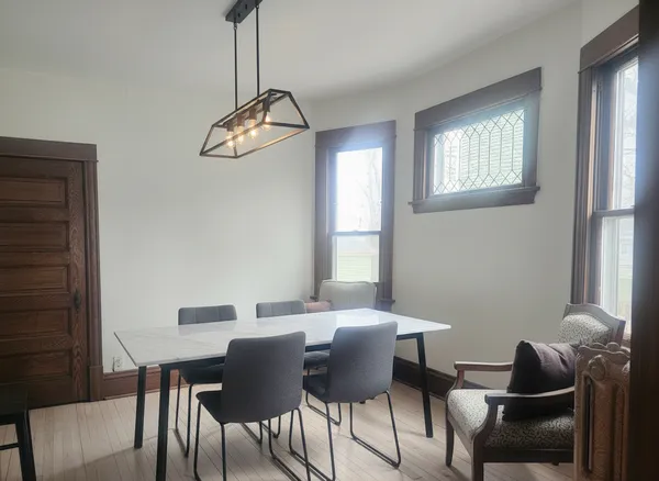 $1,995 | 2707 Garfield Avenue, Unit 1, Minneapolis, MN 55408