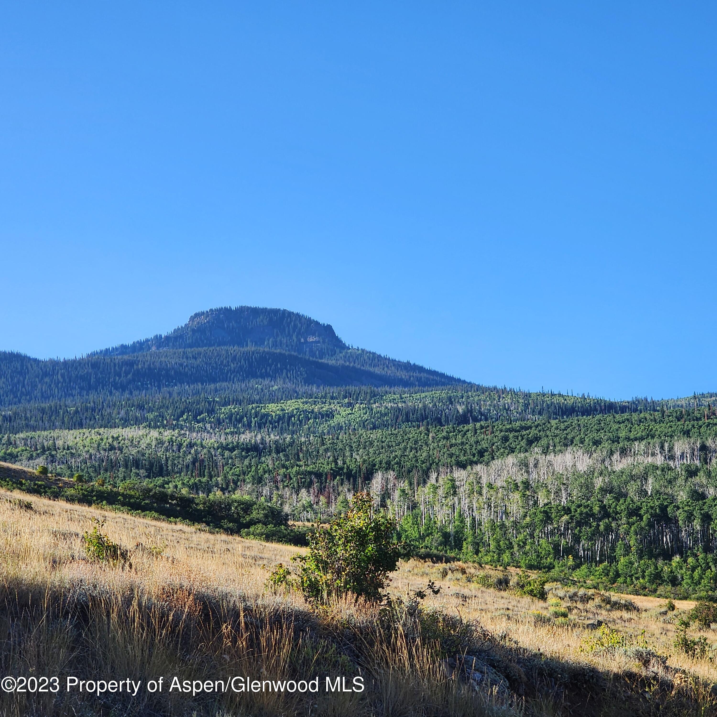 923 Eagle Loop Craig, CO 81625 - Photo 11 of 27 a view of lake and mountain