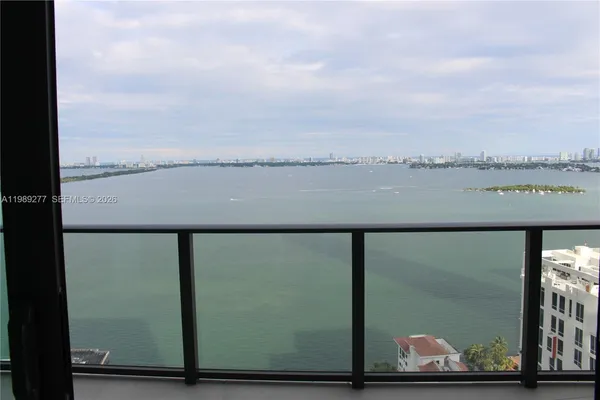 $5,000 | 460 Northeast 28th Street, Unit 2705, Miami, FL 33137