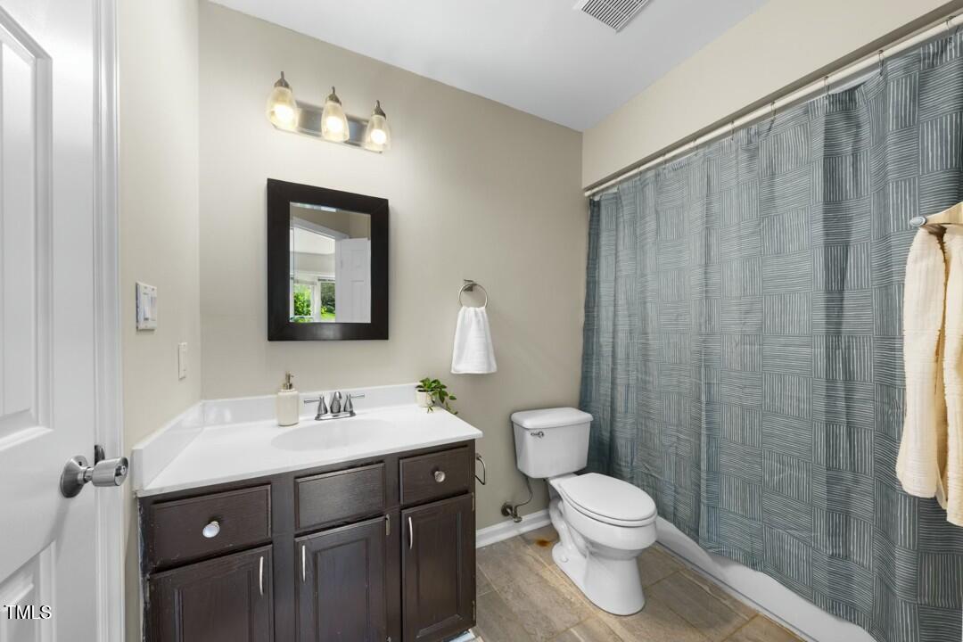 65 Forest Oaks Drive Durham, NC 27705 - Photo 15 of 25 tempImageGFV8JU