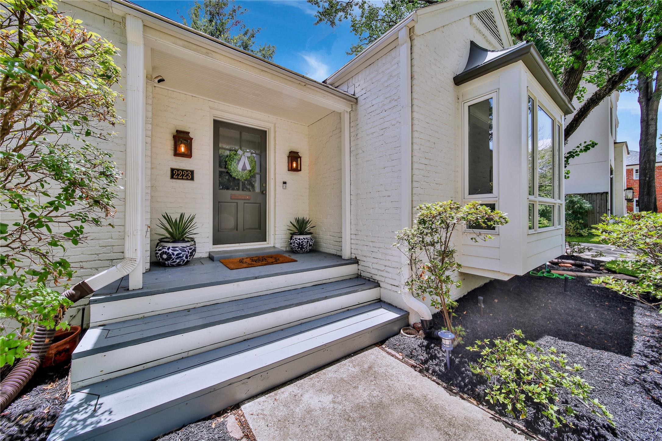 2223 Dryden Road Houston, TX 77030 - Photo 2 of 26