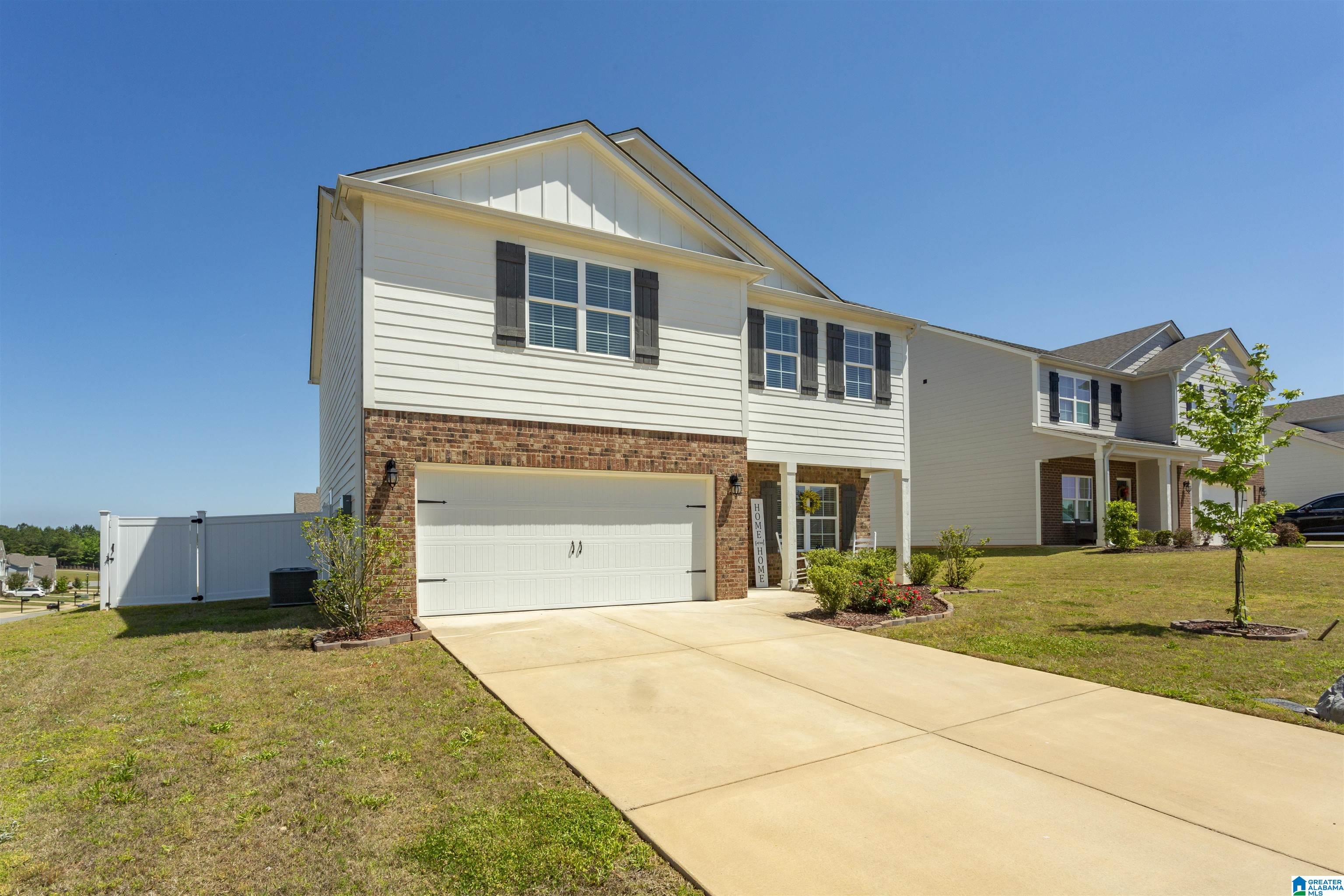 1001 Greenhead Drive Alabaster, AL 35007 - Photo 1 of 48