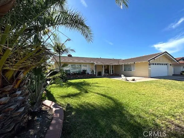 $1,385,000 | 3036 North Skywood Street, Orange, CA 92865