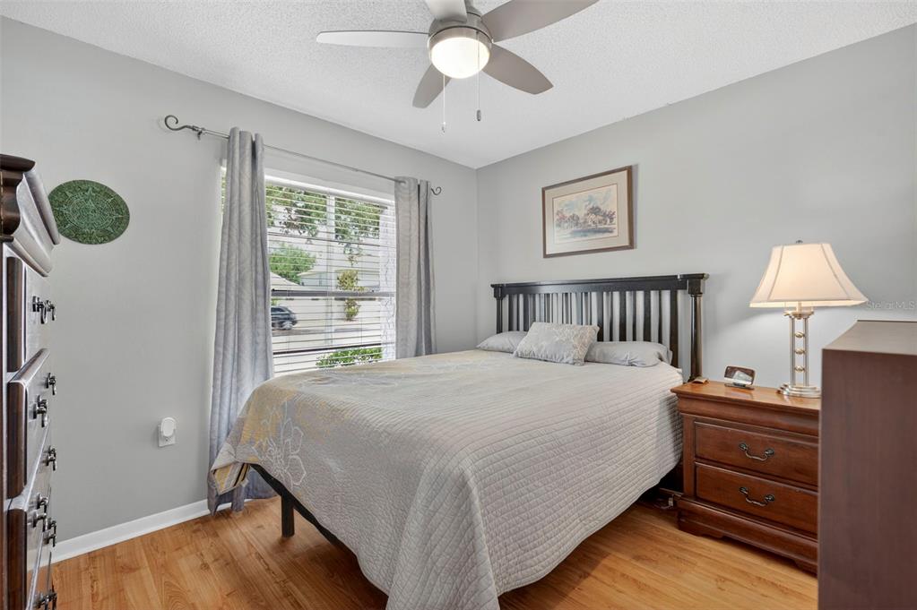 308 North Miller Road Valrico, FL 33594 - Photo 17 of 30 Gallery Image 17