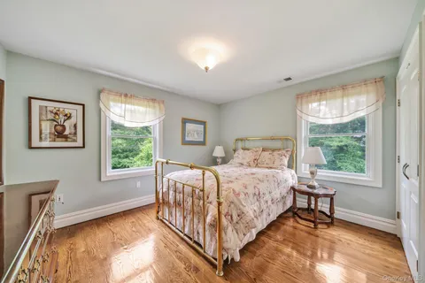 $3,449,000 | 13 Locust Lane, Upper Brookville, NY 11545