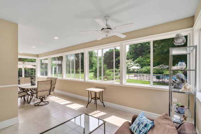 $3,449,000 | 13 Locust Lane, Upper Brookville, NY 11545