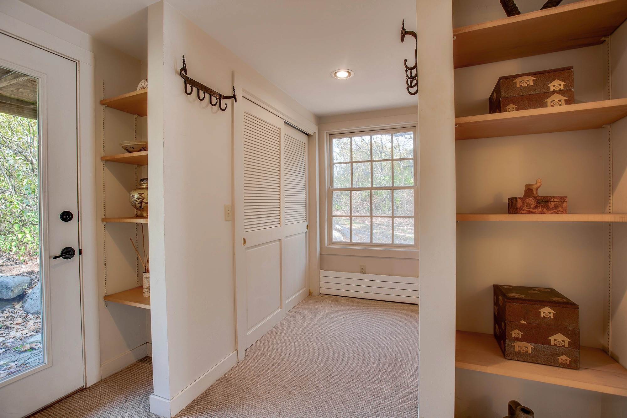146 Lull Road New Boston, NH 03070 - Photo 19 of 40