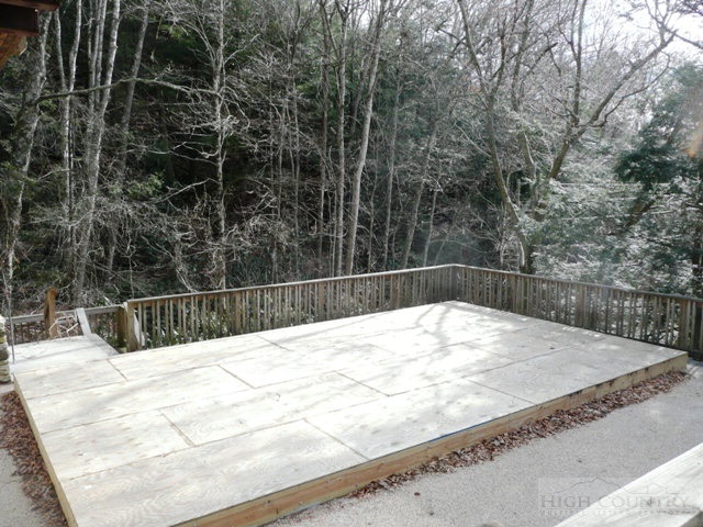 212 Hornbeam Road Boone, NC 28607 - Photo 5 of 45 Gallery Image 5