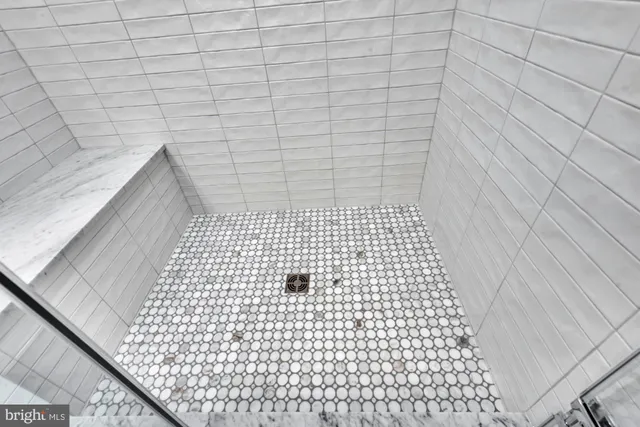 $759,900 | 5485 Solomons Island Road, Lothian, MD 20711