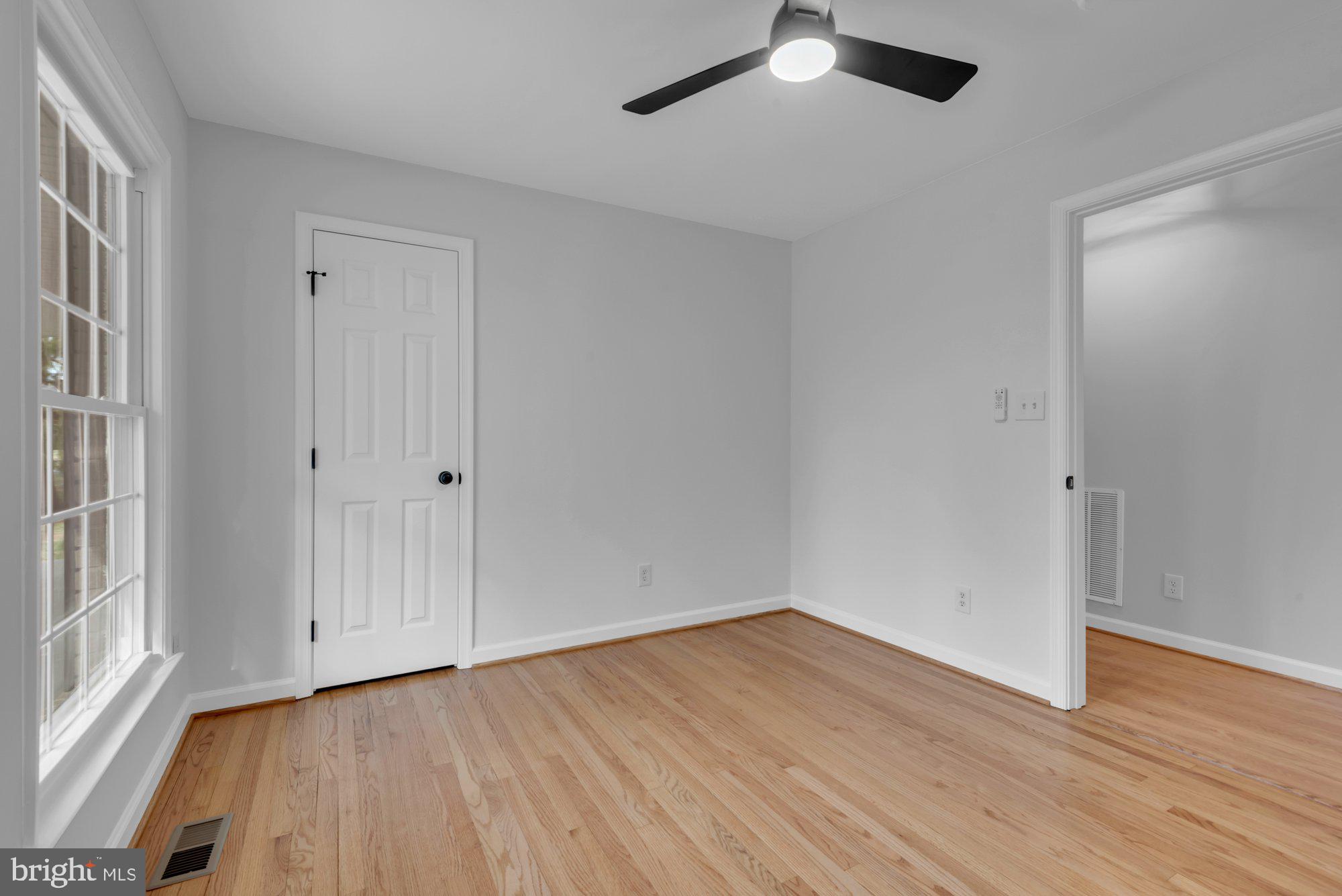 5485 Solomons Island Road Lothian, MD 20711 - Photo 35 of 49