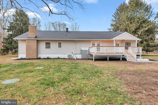 $759,900 | 5485 Solomons Island Road, Lothian, MD 20711