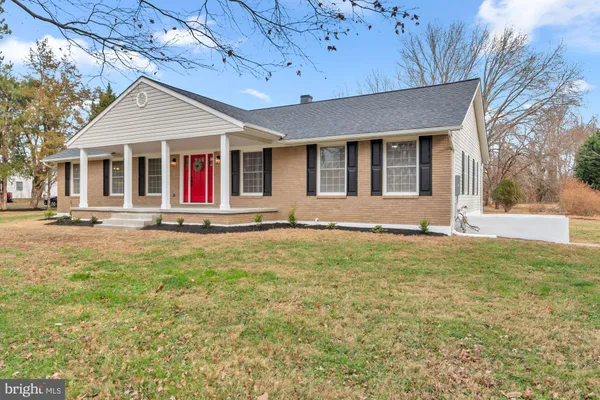 $729,999 | 5485 Solomons Island Road, Lothian, MD 20711