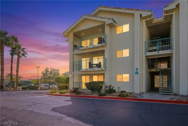 $162,500 | 3550 Bay Sands Drive, Unit 3042, Laughlin, NV 89029