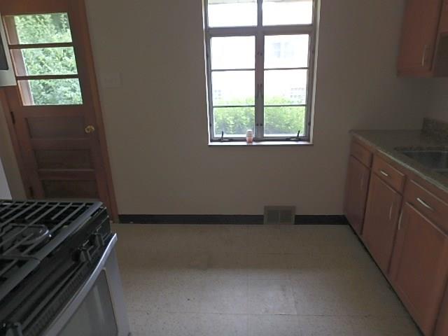 420 Rock Run Road Elizabeth, PA 15037 - Photo 14 of 23 Gallery Image 14