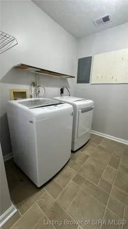 $1,599 | 4023 Summer Place, New Albany, IN 47150