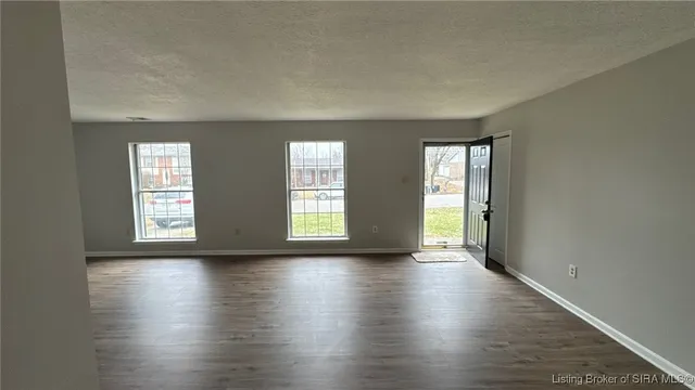 $1,599 | 4023 Summer Place, New Albany, IN 47150