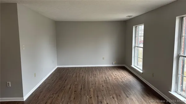 $1,599 | 4023 Summer Place, New Albany, IN 47150