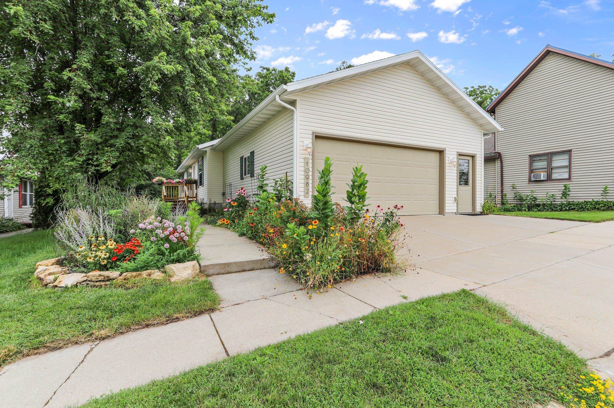 10982 Ridge Street Blue Mounds, WI 53517 - Photo 1 of 1 Gallery Image 1