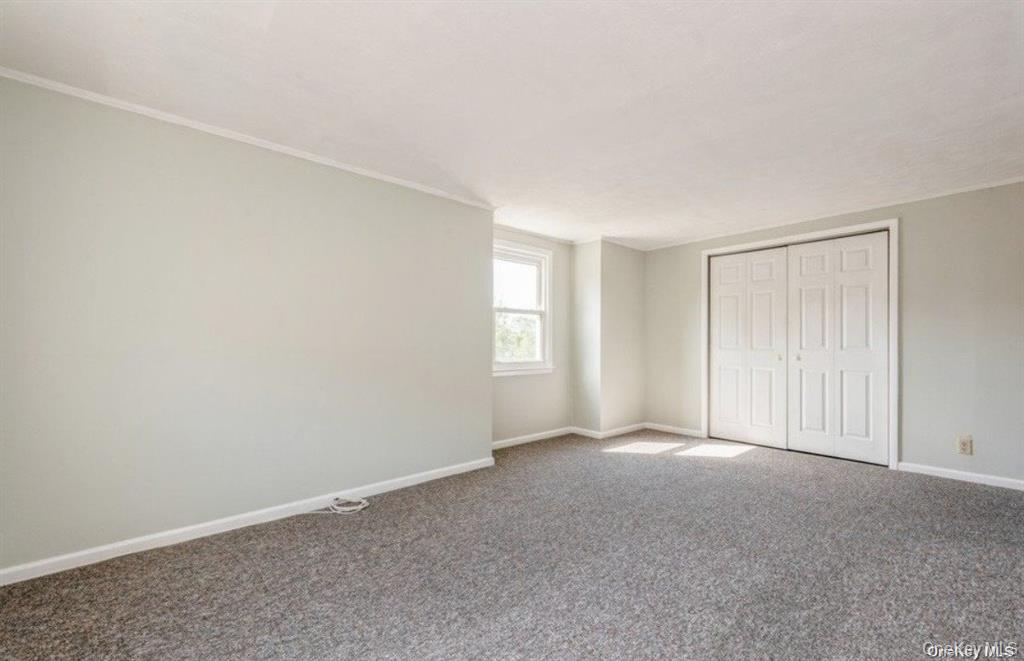 5 7th Street Valley Stream, NY 11581 - Photo 5 of 6