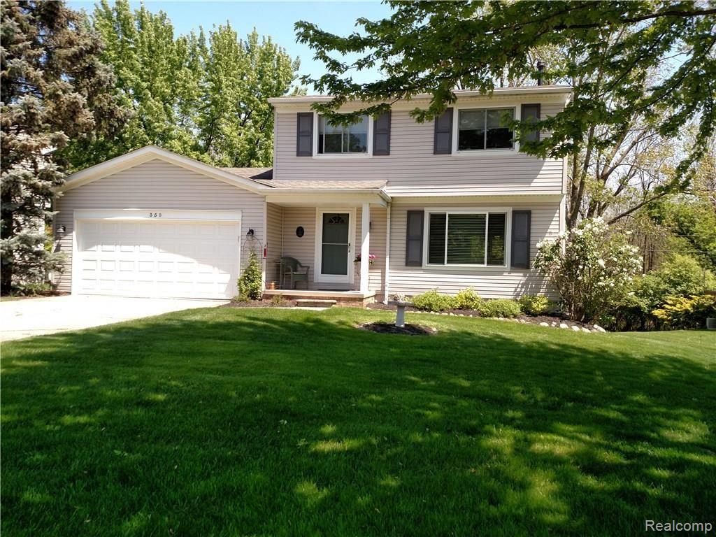 358 Arlington Drive Rochester Hills, MI 48307 - Photo 1 of 20