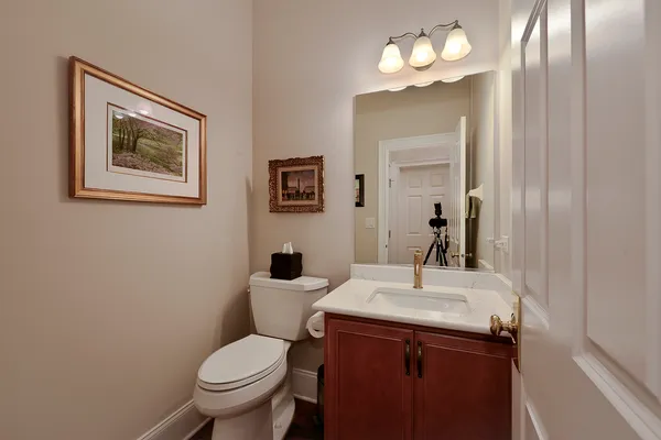 $959,000 | 907 Middleton Lane, Inverness, IL 60010