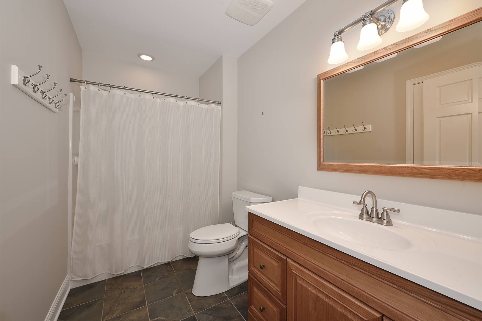 907 Middleton Lane Inverness, IL 60010 - Photo 26 of 32